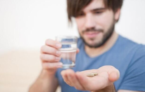 Prostatitis drug with medicine